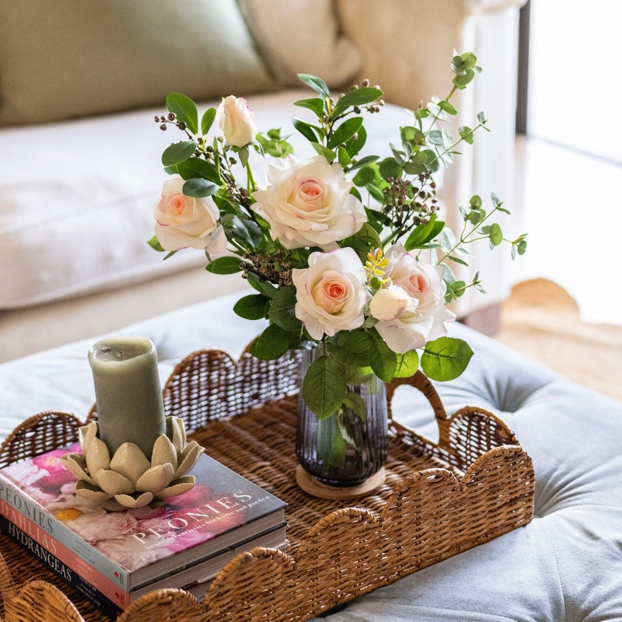 Rose and berry arrangement